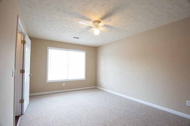 Building Photo - Taleeda 479-481