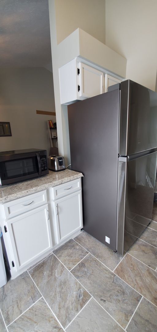 Building Photo - Fully Furnished Luxury Rental