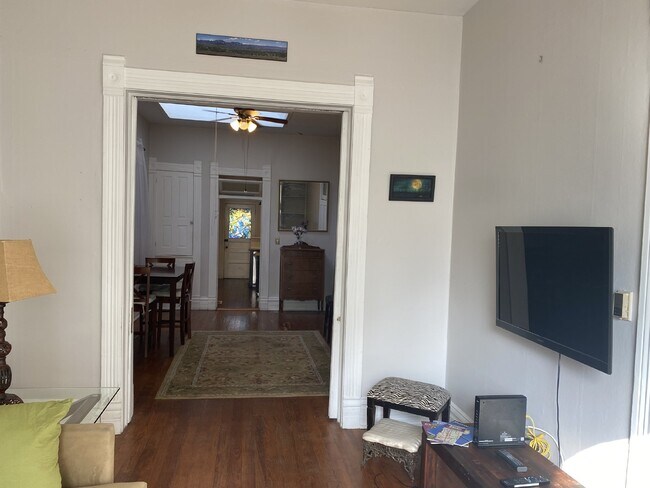 Building Photo - Beautiful Home for Rent