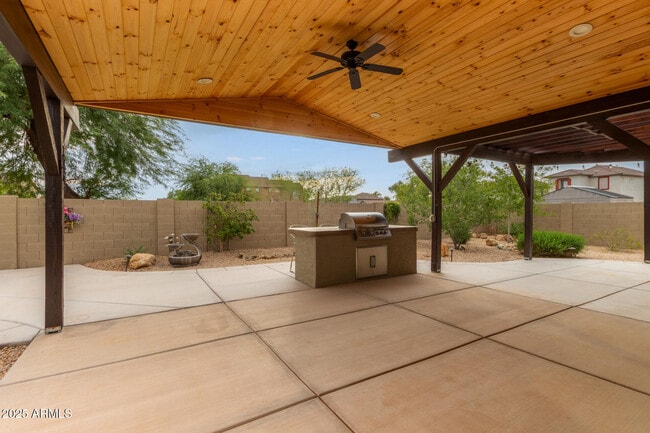 Building Photo - 10623 E Sunflower Ct