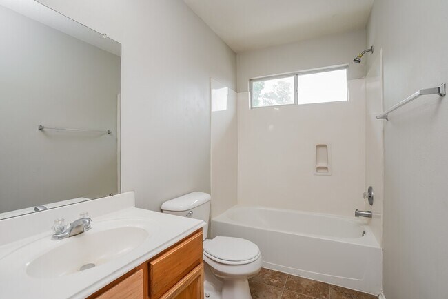 Building Photo - 2823 Cypress Island Dr