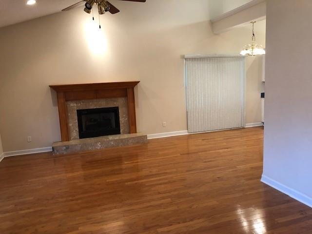 Building Photo - 26 White Oak Ct