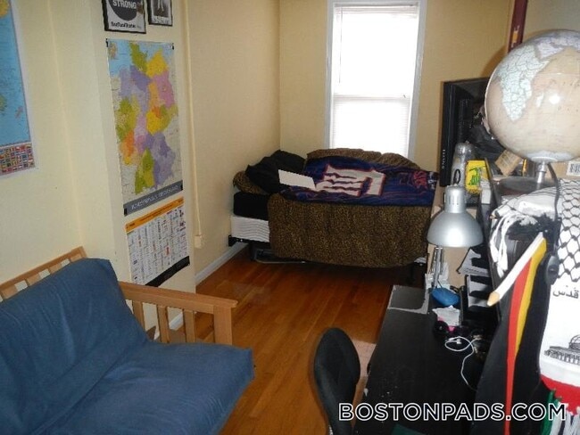 Building Photo - 588 Columbus Ave