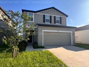 Building Photo - "AUGUST MOVE IN SPECIAL: $500 off on 2nd M...