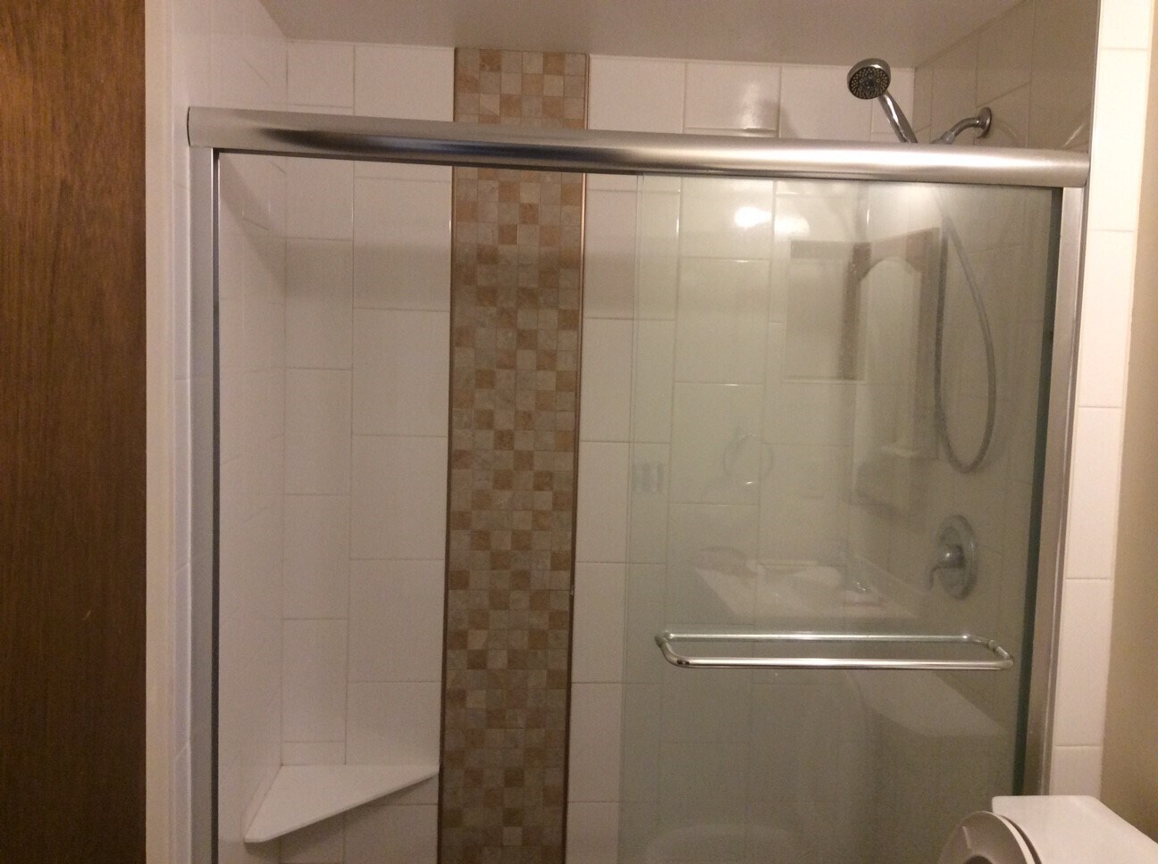 Building Photo - 1460 Meadow Ln