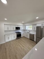 Building Photo - 12 Personette St