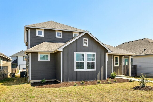 Building Photo - 296 Banff Dr