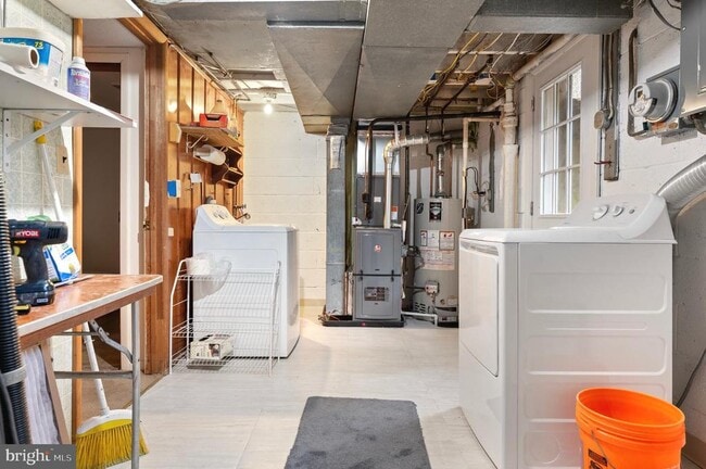 Building Photo - 1618 Myamby Rd