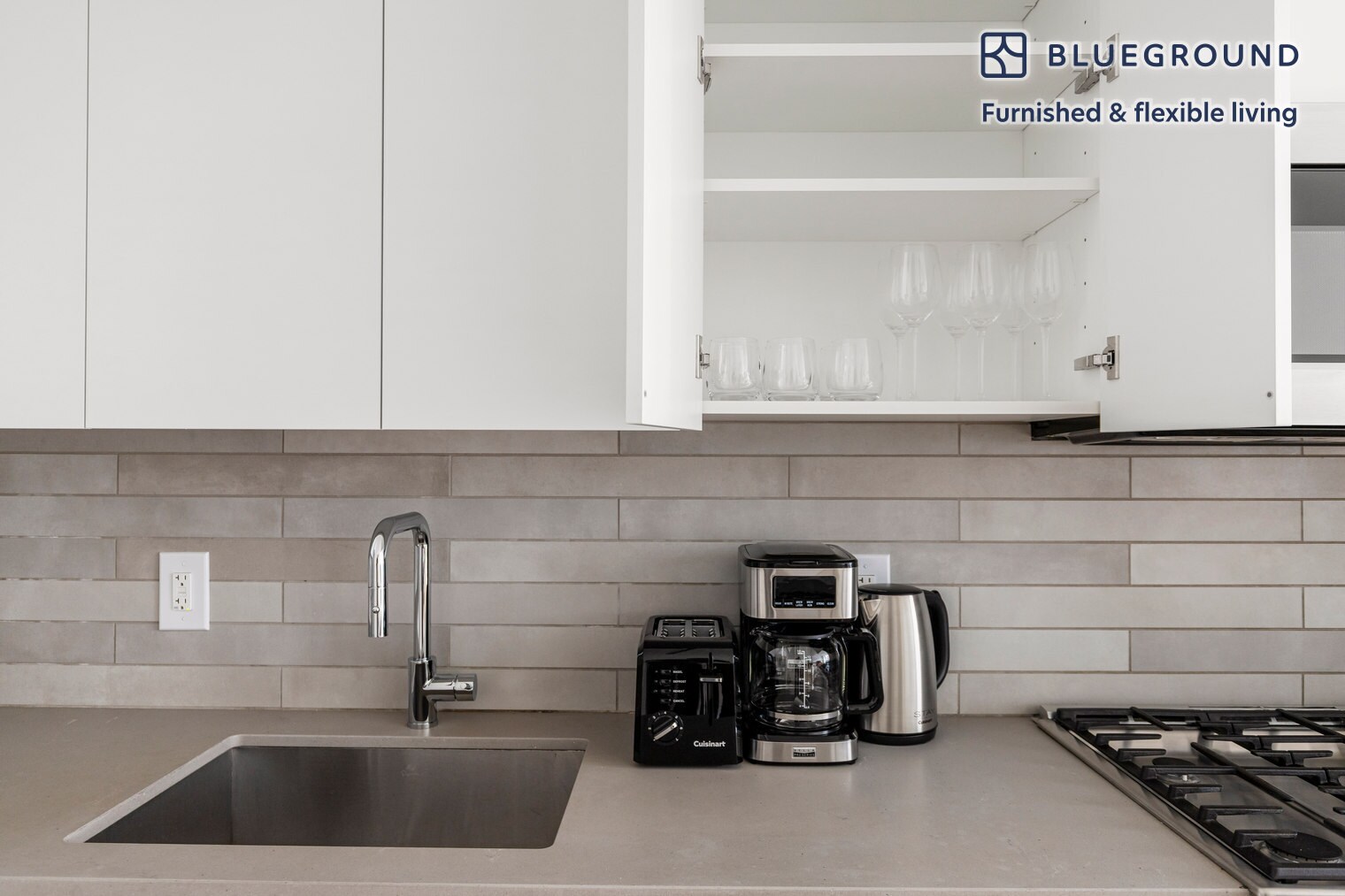 Building Photo - 160 Front St