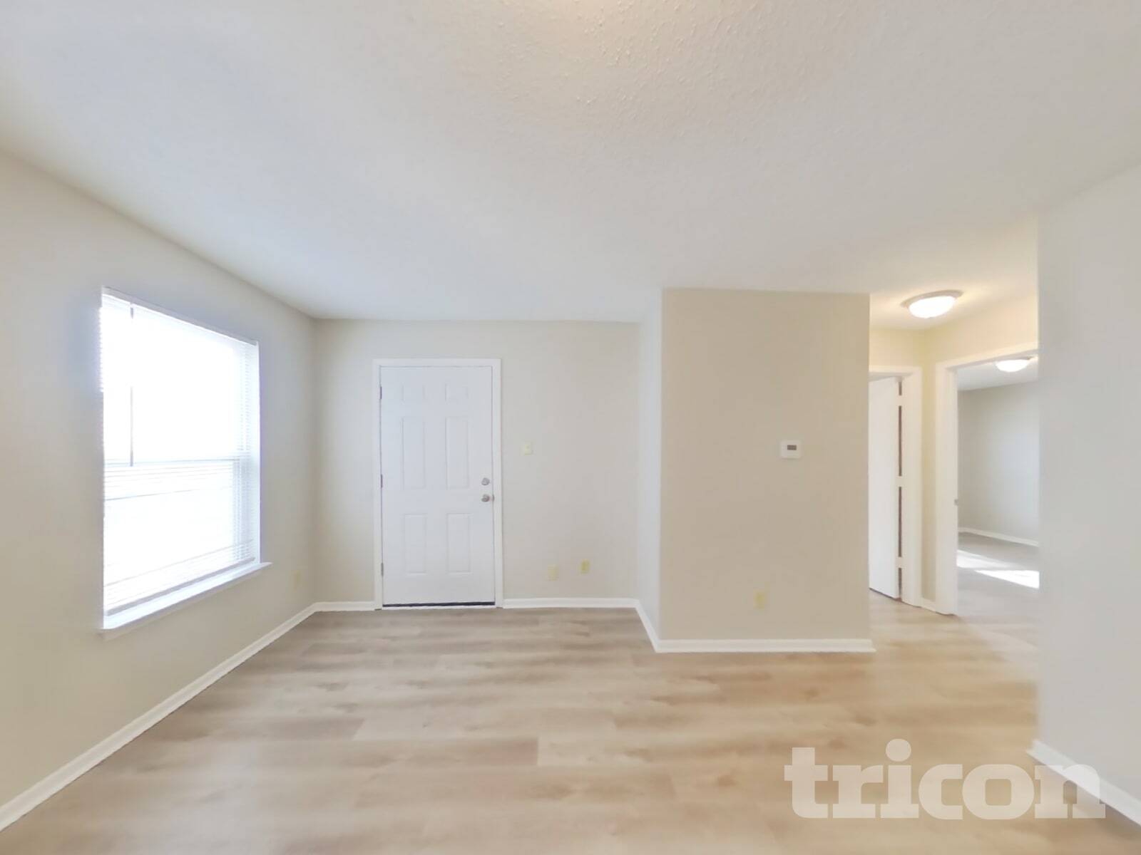 Building Photo - 683 Florence Dr