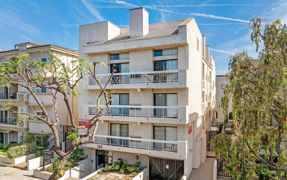 Building Photo - 132 Clark Dr