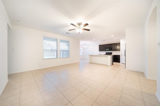 Building Photo - 16323 Hillside Garden Ln