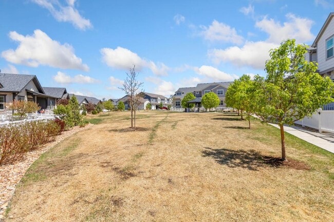 Building Photo - 5120 Longshaw Ct