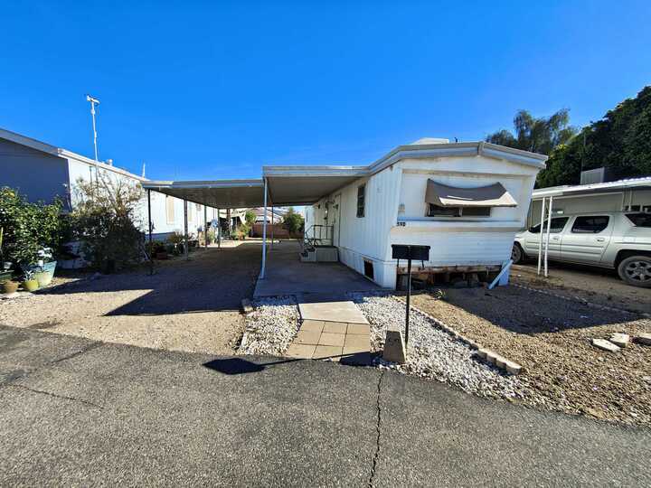 Building Photo - 16005 N 32nd St