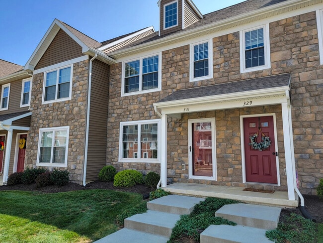 Primary Photo - 331 Springwood Dr