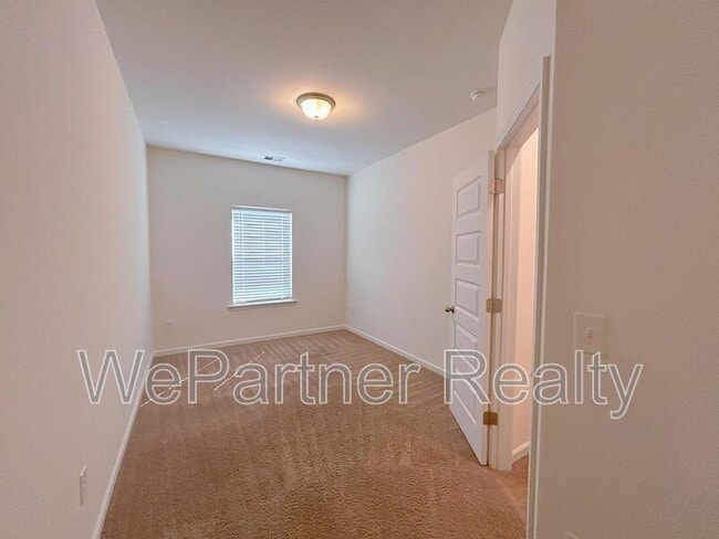 Building Photo - 1831 Campbell Oaks Dr