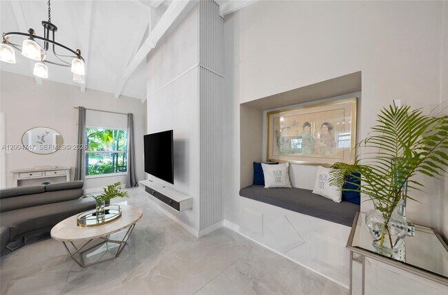 Building Photo - 1050 Harrison St