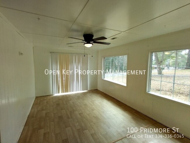 Building Photo - 100 Pridmore St