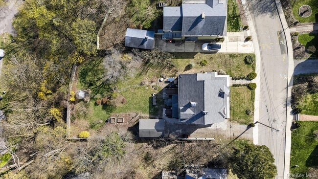 Building Photo - 22 High St