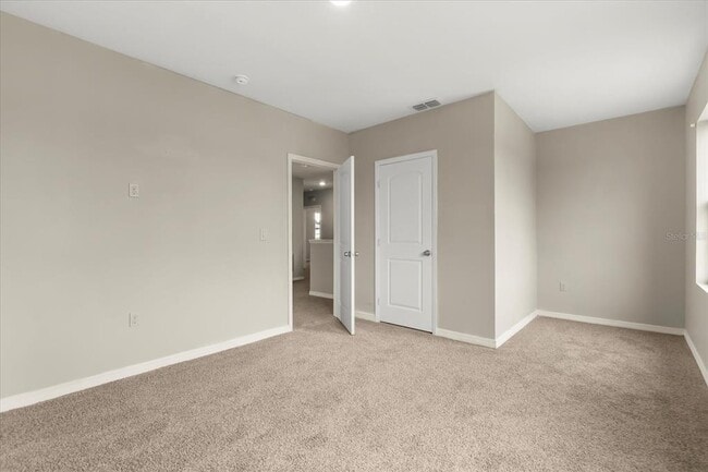 Building Photo - 5246 Mahogany Dr