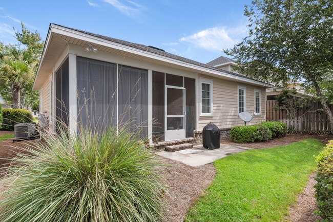 Building Photo - 154 Christian Dr
