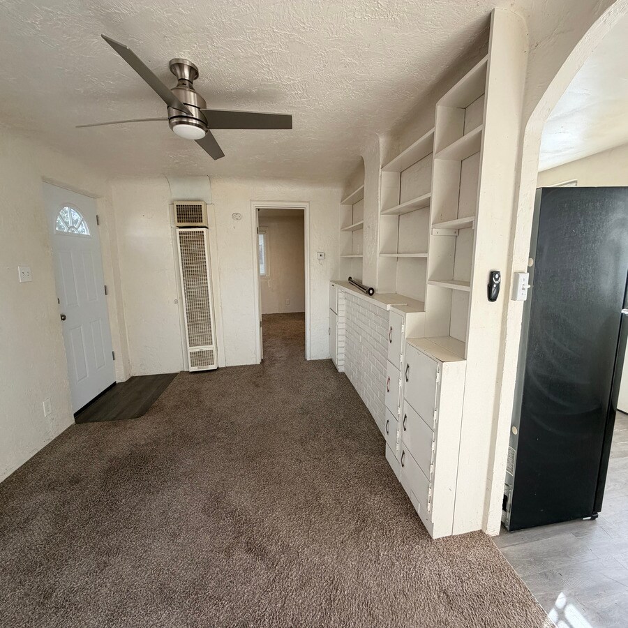 Building Photo - 1713 Aspen St