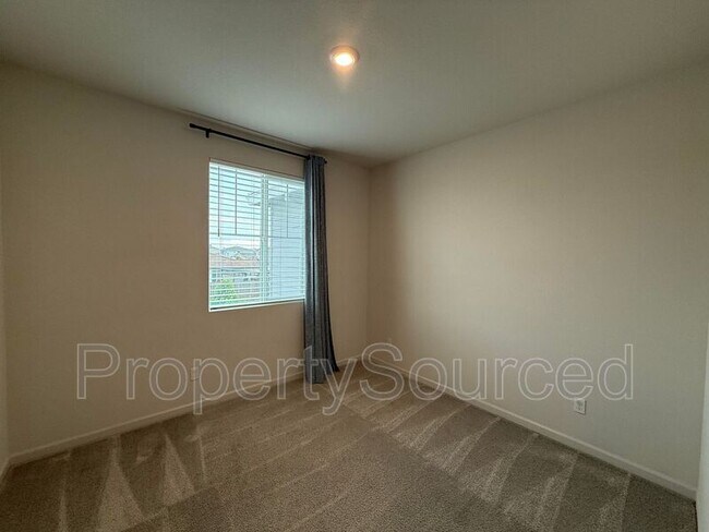 Building Photo - 15535 Ortega St