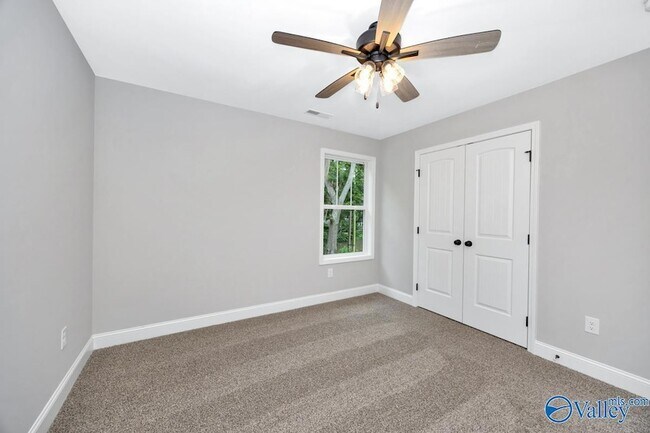 Building Photo - 1713 Golf Club Ln NW