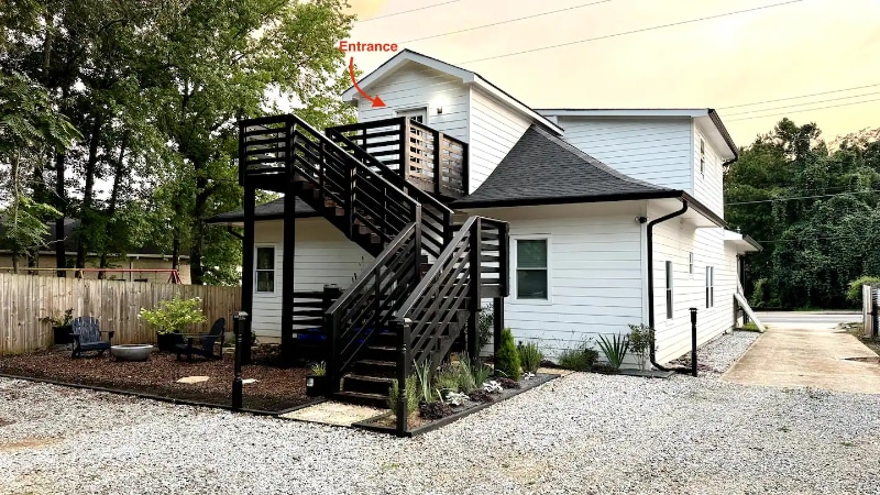 Building Photo - 906 Metropolitan Pkwy SW