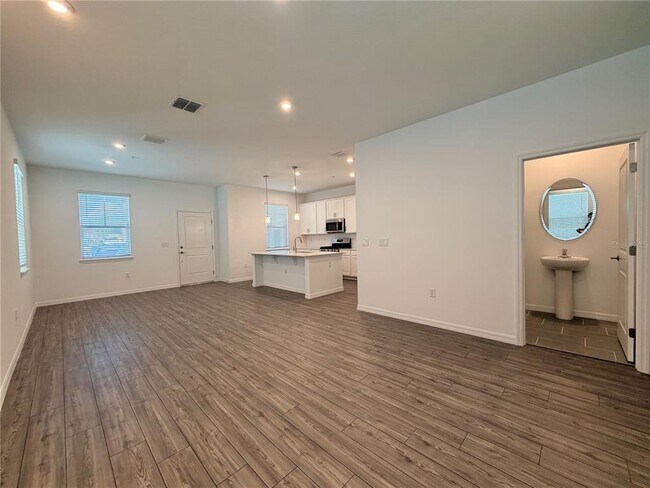 Building Photo - 449 Belmond Dr