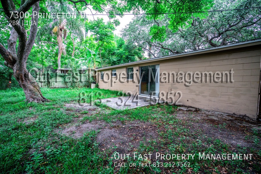 Building Photo - 7300 Princeton Dr