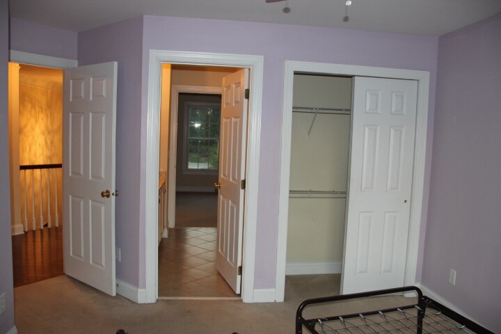 Building Photo - 5009 Groves Edge Ln