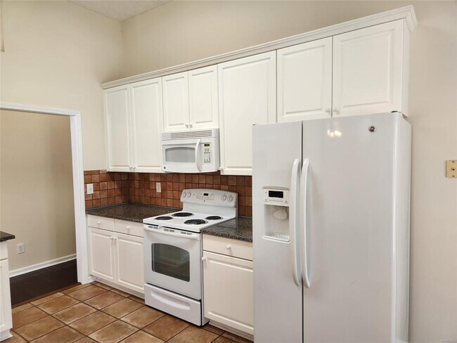 Building Photo - 742 Ryefield Ct