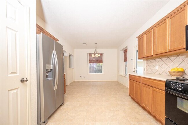 Building Photo - 1707 Big Bend Dr