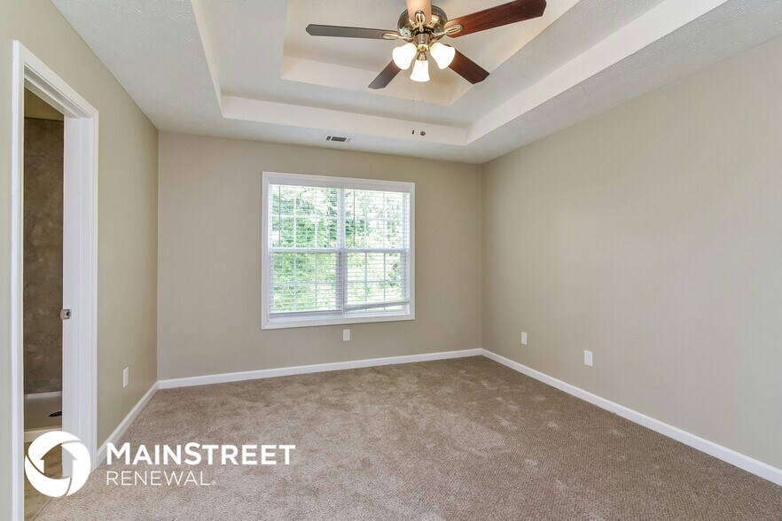 Building Photo - 5516 Mayfair Crossing Dr