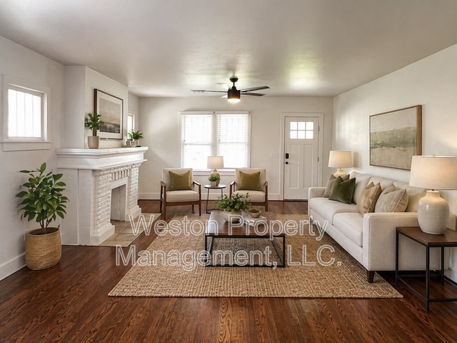 Building Photo - 1220 NE 17th St