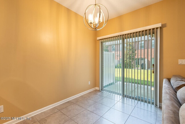 Building Photo - 9439 High Meadow Ln