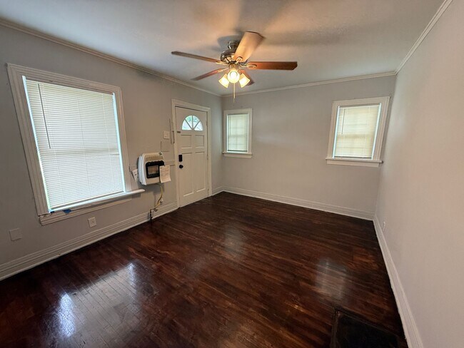Building Photo - 2814 E Admiral Ct