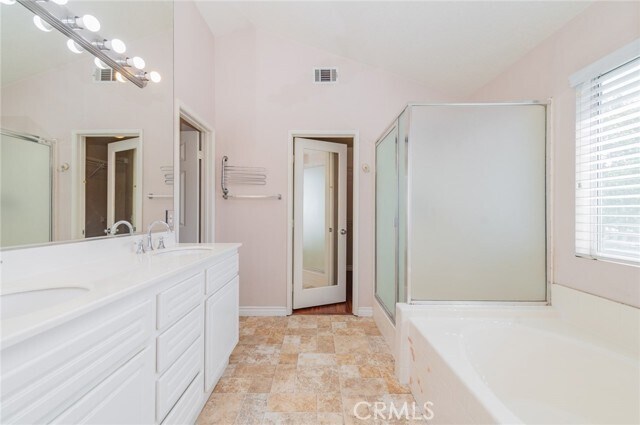 Building Photo - 14136 Visions Dr