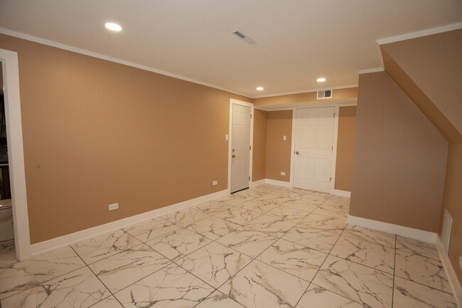 Building Photo - 9012 89th St