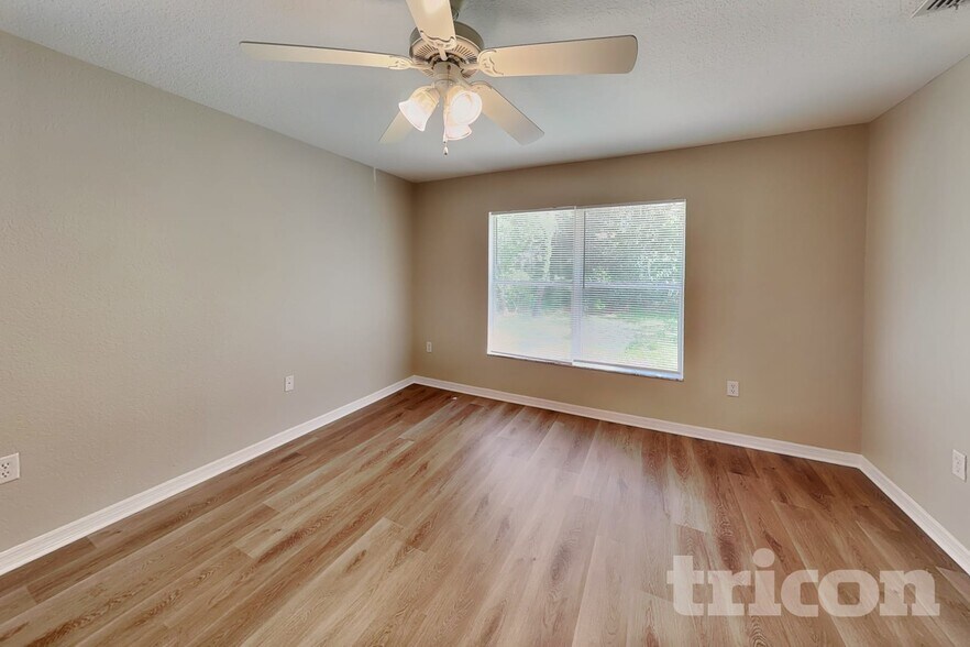 Building Photo - 8 Matricaria Ct
