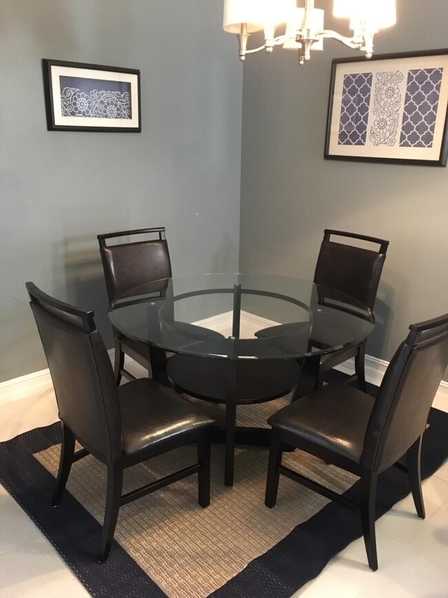 Building Photo - 2935 Monaco Ct