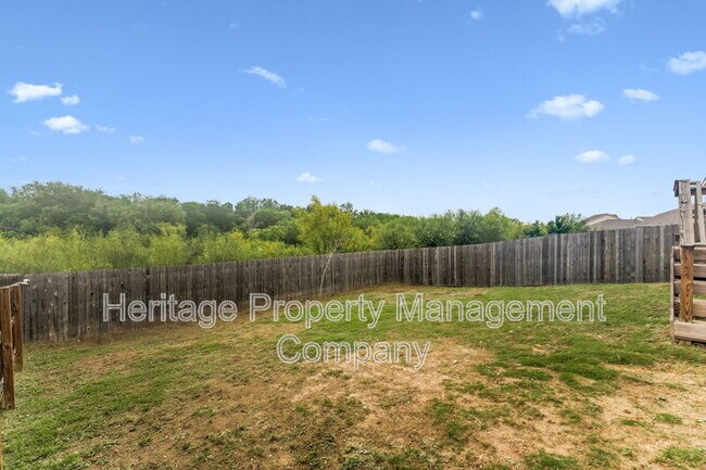 Building Photo - 634 Bean Bnd