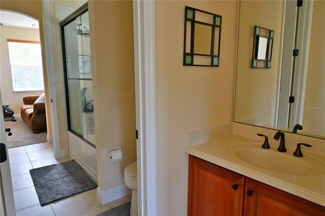 Building Photo - 3813 Golden Knot Dr