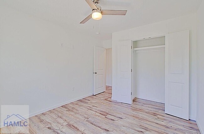 Building Photo - 89 Horsecreek Rd