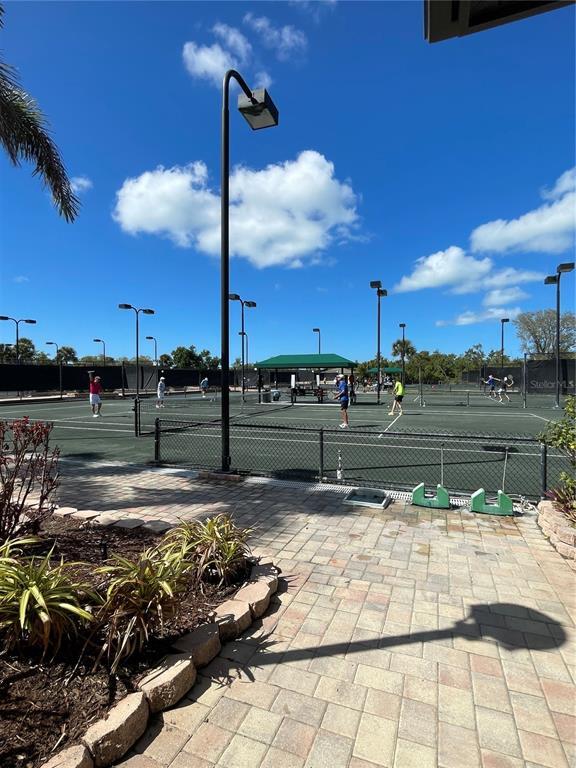 Building Photo - 1664 Starling Dr