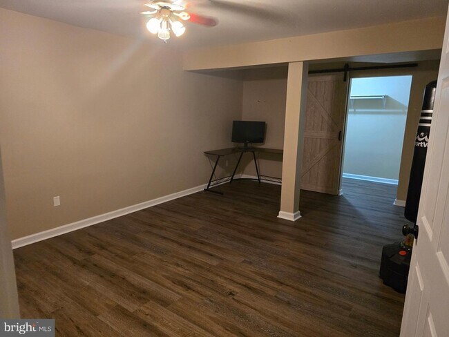 Building Photo - 304 Nordic Dr