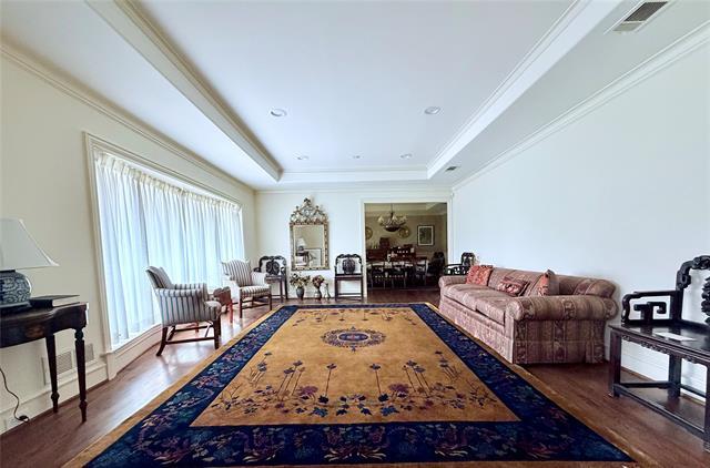 Building Photo - 7141 Twin Tree Ln