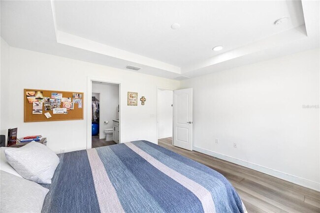 Building Photo - 2892 Sanctuary Dr