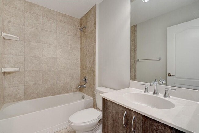 Building Photo - 5919 Monterra Club Dr